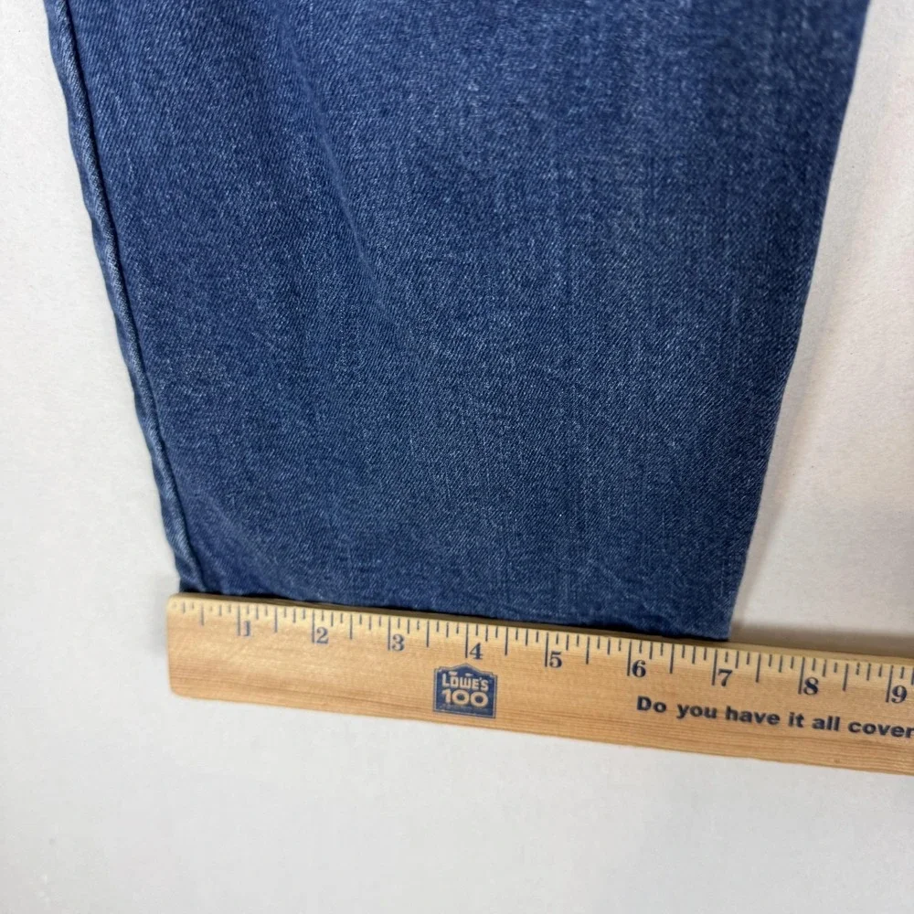 Levi's 502 Jeans Mens 42x32 Blue Medium Wash Regular Tapered Leg Stretch Denim
